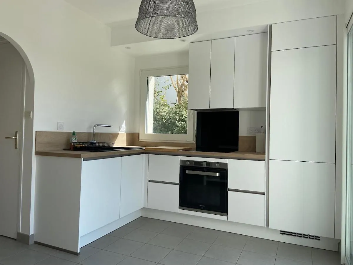 Maison D'Architecte A Morgat Crozon 0*,  Frankrike